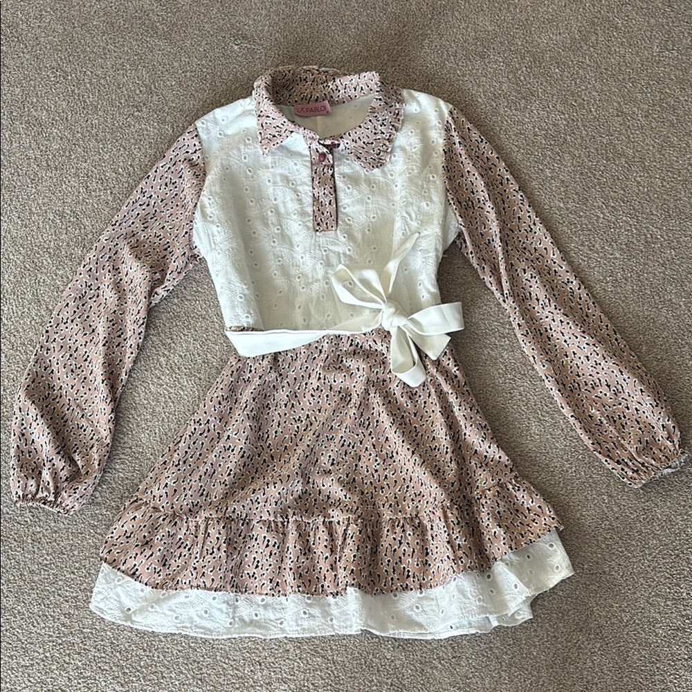 Elegant Long Sleeve Dress with Bow Accent